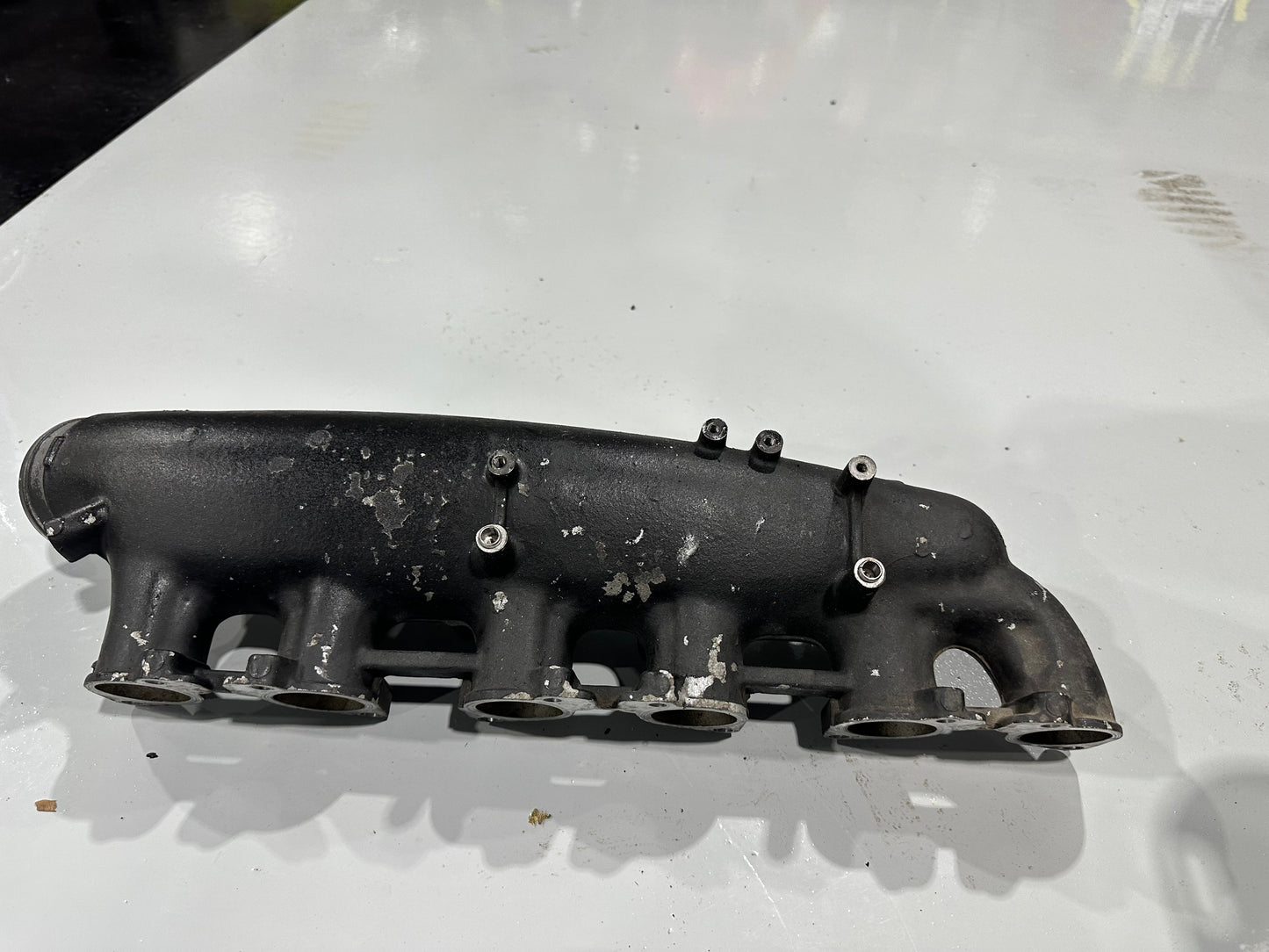RB26 Intake Manifold OEM