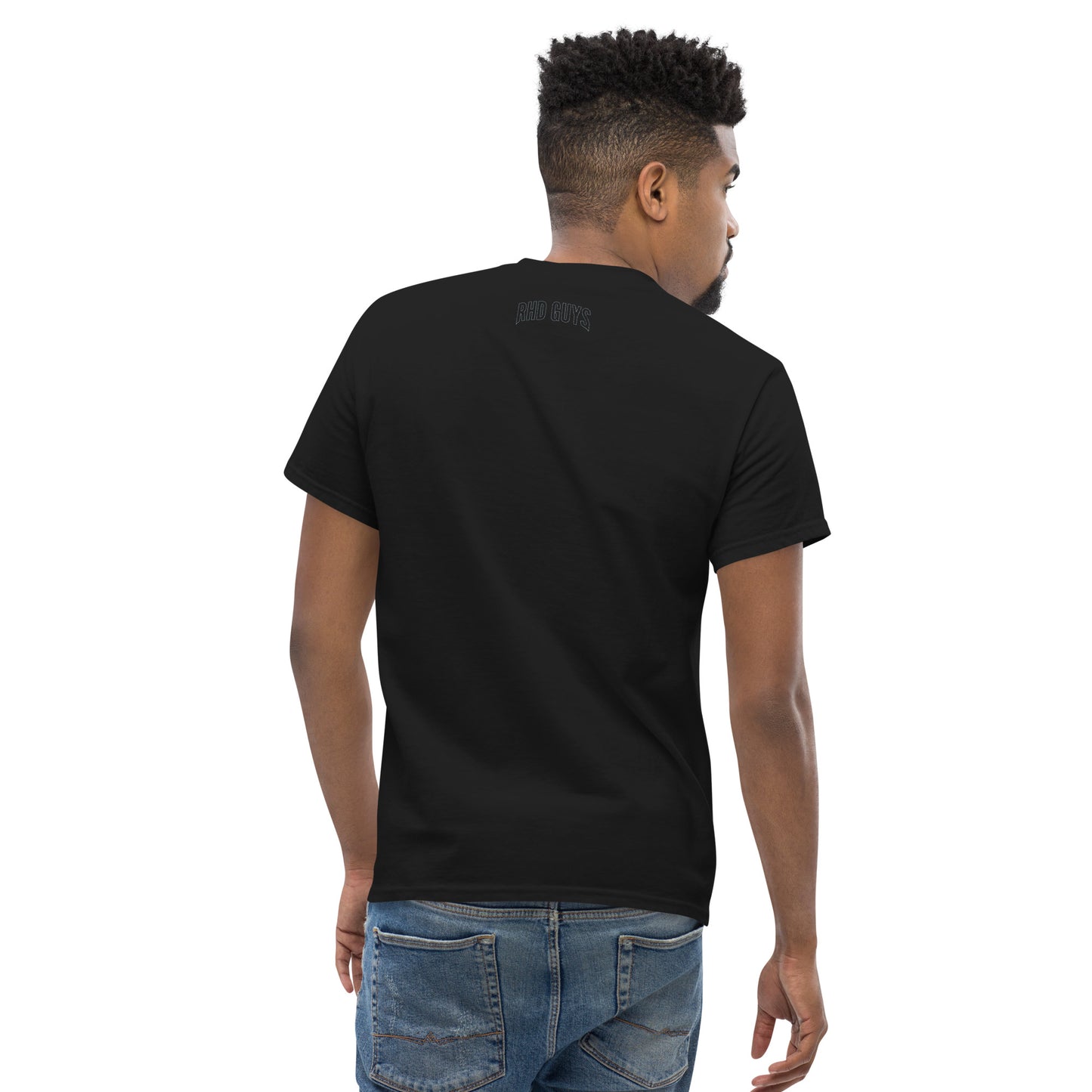 R32 Men's classic tee