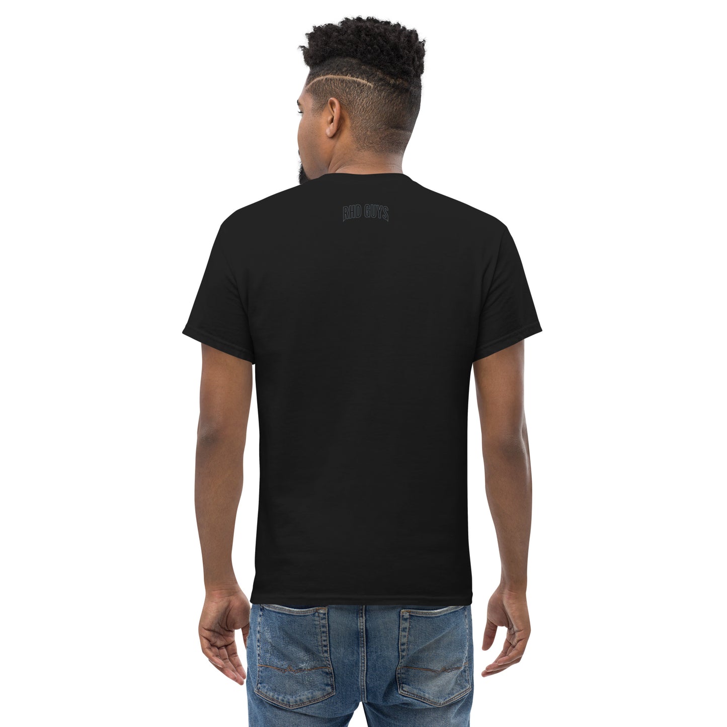 R32 Men's classic tee