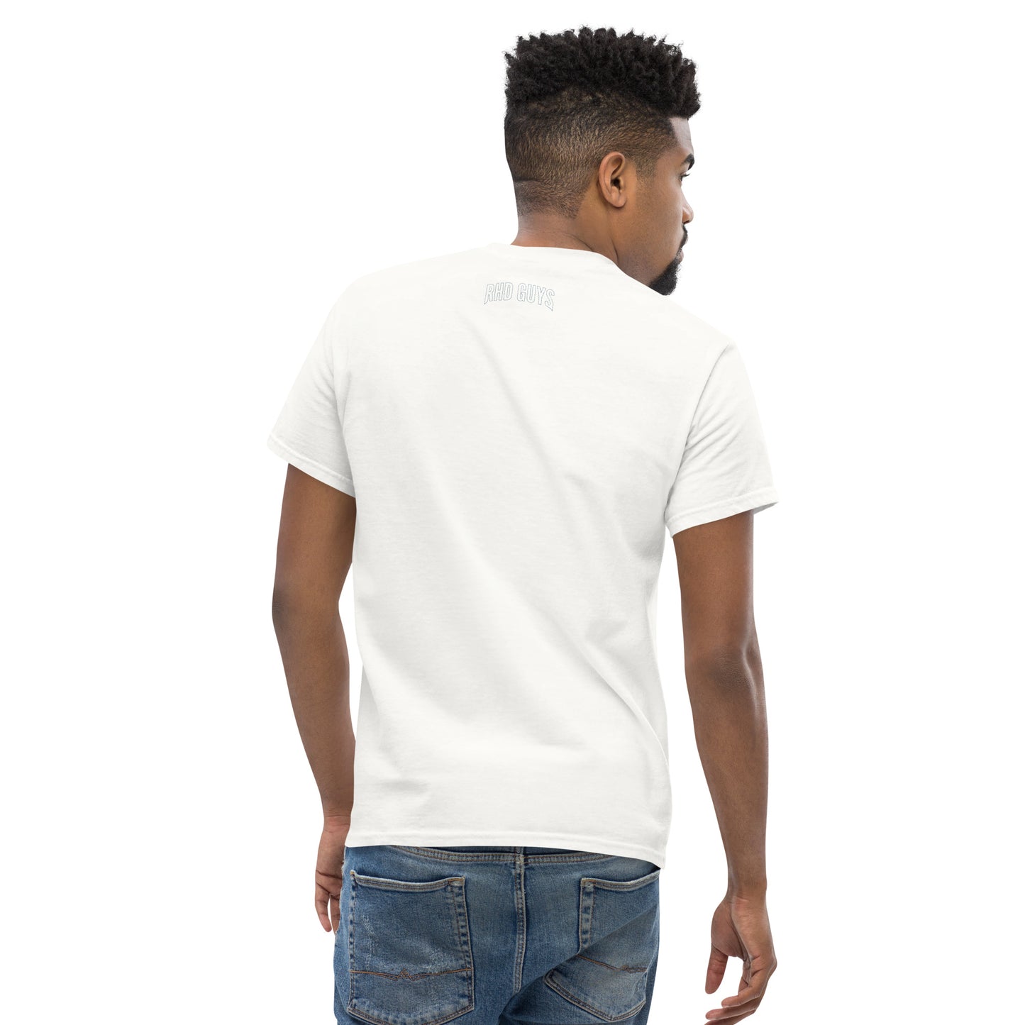 R32 Men's classic tee
