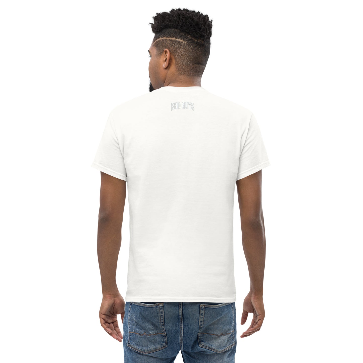 R32 Men's classic tee